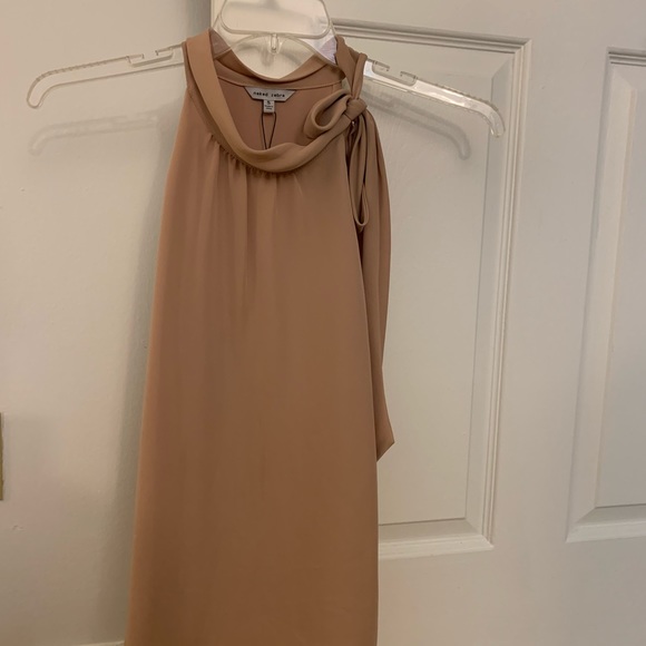 Tan Halter Top Sleeveless Blouse (NWT!!) NEVER BEEN WORN!! - Picture 2 of 4